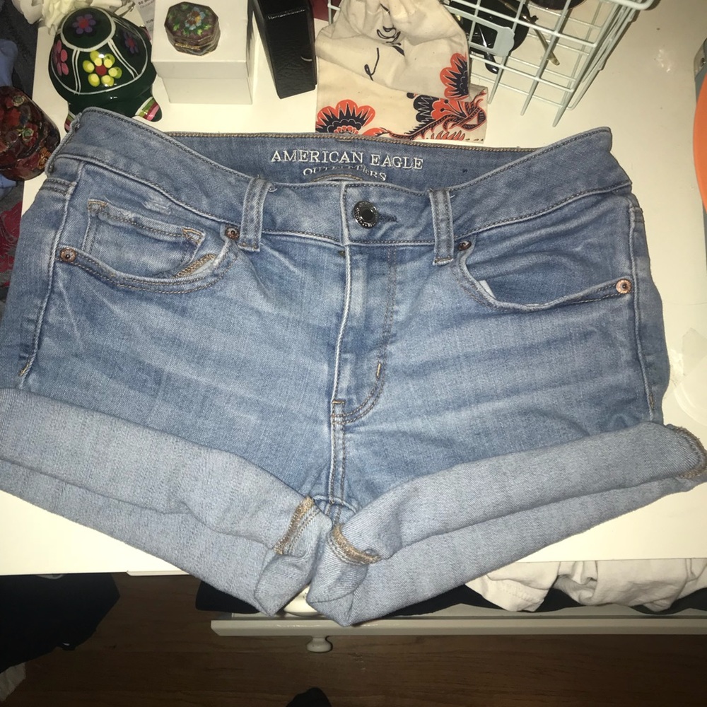 high waisted light wash denim shorts